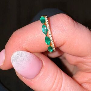 14K Yellow Gold, REAL DIAMOND and EMERALD Band Ring